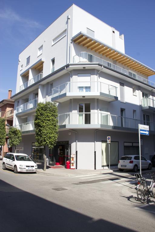 Residence La Perla カオルレ エクステリア 写真